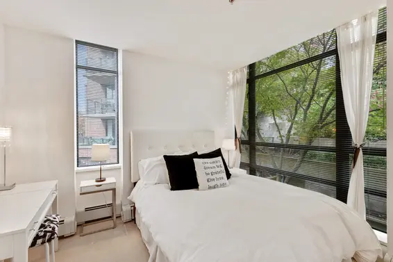 168 West 1st Street, North Vancouver For Sale - image 9