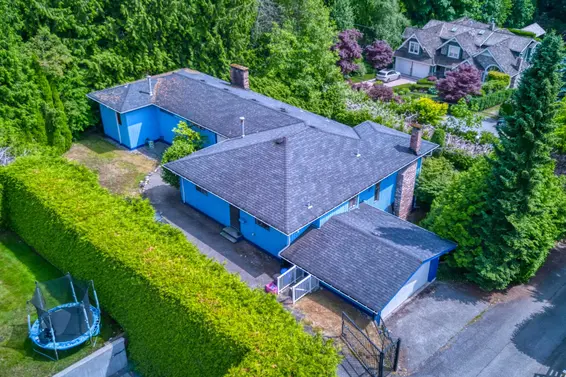 1337 Ottawa Avenue, West Vancouver For Sale - image 8