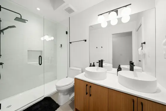 1261 Eldon Road, North Vancouver For Sale - image 19