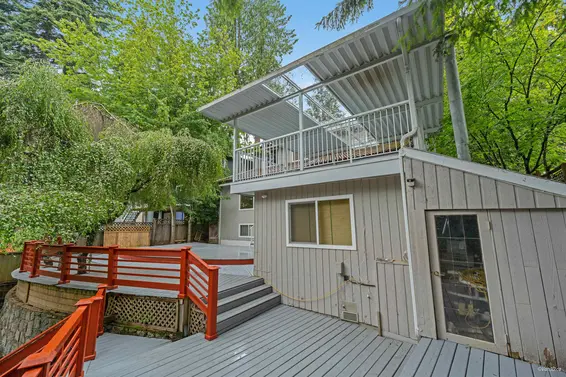 271 Montroyal Boulevard, North Vancouver For Sale - image 39