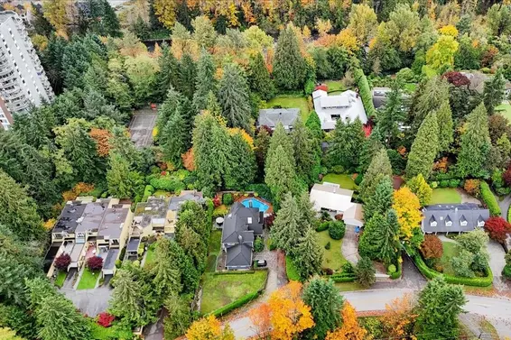 360 Keith Road, West Vancouver For Sale - image 17