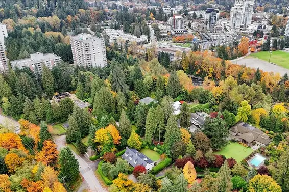 360 Keith Road, West Vancouver For Sale - image 19