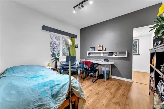 360 Keith Road, West Vancouver For Sale - image 22