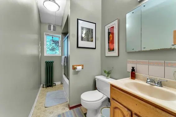 360 Keith Road, West Vancouver For Sale - image 23