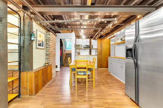 360 Keith Road, West Vancouver For Sale - image 25