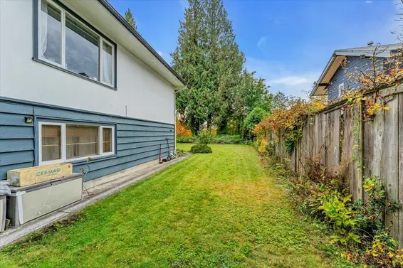 360 Keith Road, West Vancouver For Sale - image 6