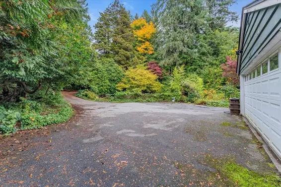 360 Keith Road, West Vancouver For Sale - image 7