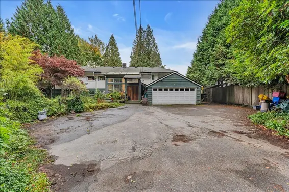 360 Keith Road, West Vancouver For Sale - image 8