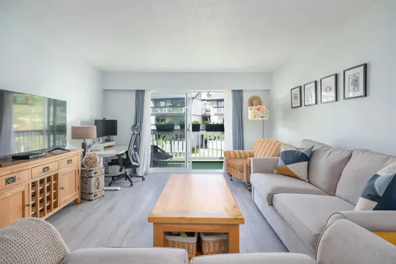 216 780 Premier Street, North Vancouver For Sale - image 3