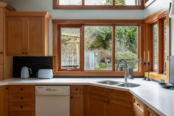 986 Tudor Avenue, North Vancouver For Sale - image 12