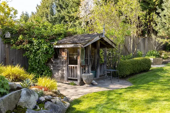 986 Tudor Avenue, North Vancouver For Sale - image 18