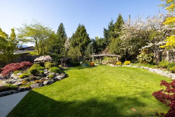 986 Tudor Avenue, North Vancouver For Sale - image 22