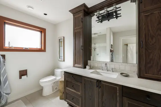 986 Tudor Avenue, North Vancouver For Sale - image 30