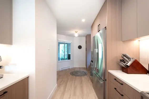 403 1050 Bowron Court, North Vancouver For Sale - image 3