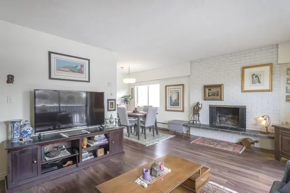 321 123 East 19th Street, North Vancouver For Sale - image 4