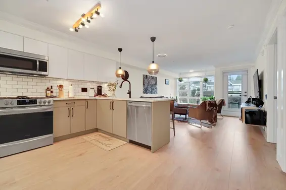 303 857 West 15th Street, North Vancouver For Sale - image 13