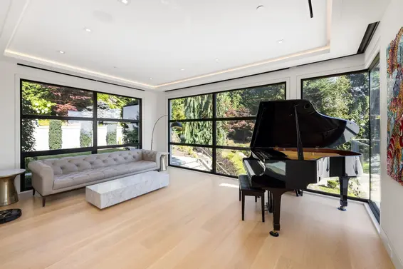 1050 King Georges Way, West Vancouver For Sale - image 10