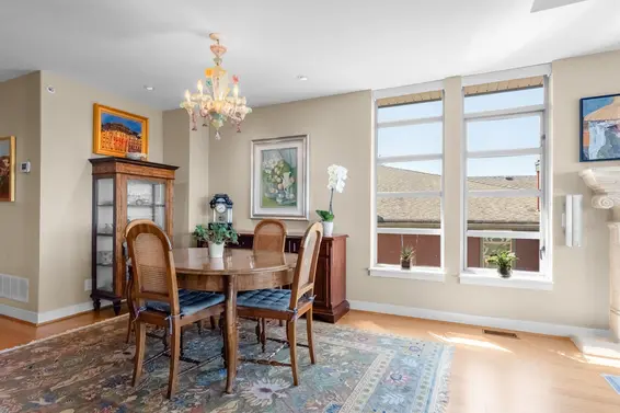8517 Seascape Drive, West Vancouver For Sale - image 10
