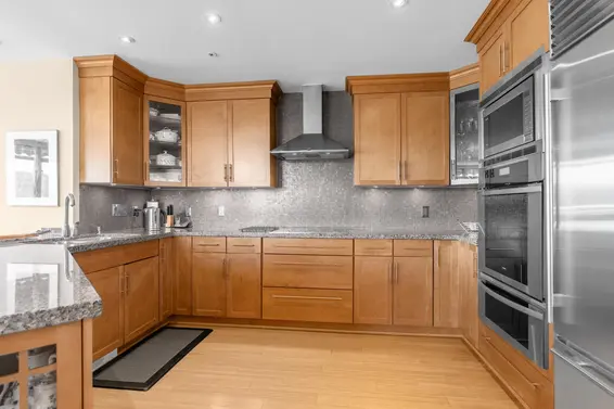 8517 Seascape Drive, West Vancouver For Sale - image 12