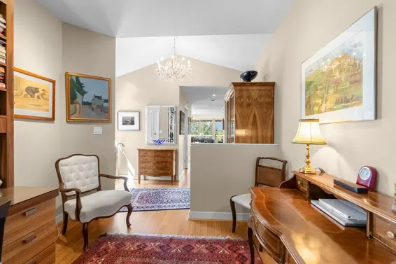 8517 Seascape Drive, West Vancouver For Sale - image 23