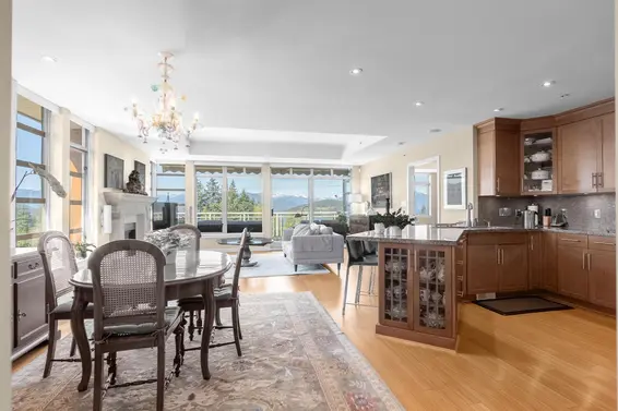 8517 Seascape Drive, West Vancouver For Sale - image 9