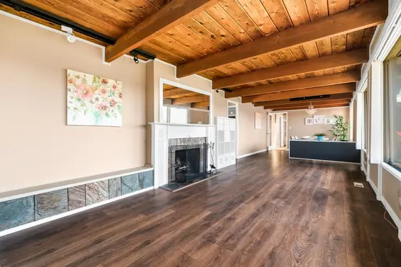 241 West Balmoral Road, North Vancouver For Sale - image 17