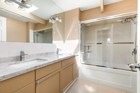 241 West Balmoral Road, North Vancouver For Sale - image 22