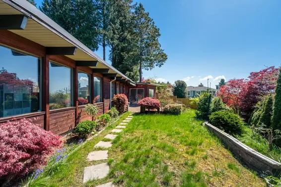 241 West Balmoral Road, North Vancouver For Sale - image 26