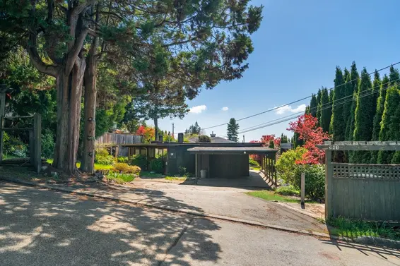241 West Balmoral Road, North Vancouver For Sale - image 3
