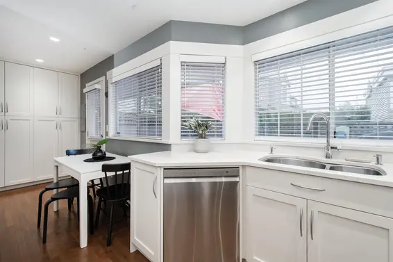 118 216 East 6th Street, North Vancouver For Sale - image 10