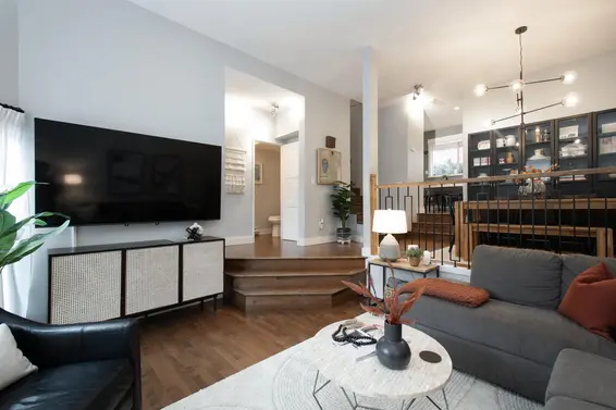 118 216 East 6th Street, North Vancouver For Sale - image 5