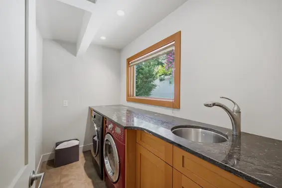 820 Younette Drive, West Vancouver For Sale - image 22
