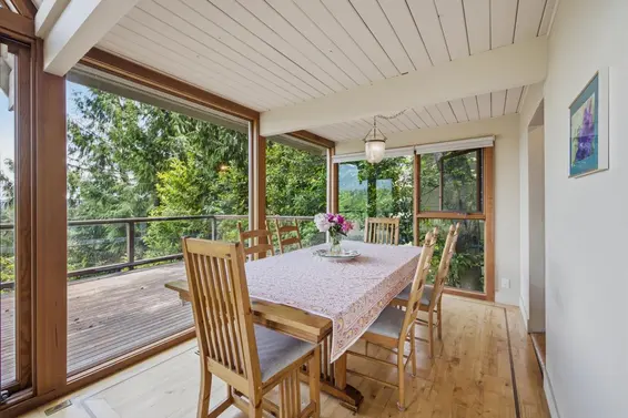 820 Younette Drive, West Vancouver For Sale - image 9