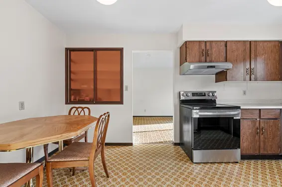 1006 Hendecourt Road, North Vancouver For Sale - image 5