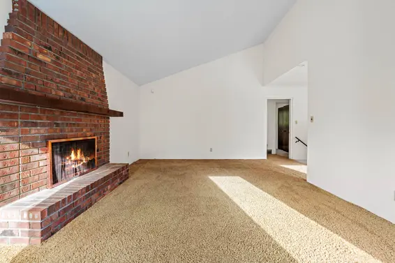 1006 Hendecourt Road, North Vancouver For Sale - image 9