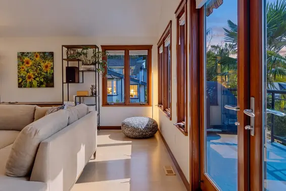 141 East Windsor Road, North Vancouver For Sale - image 22