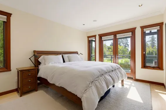 141 East Windsor Road, North Vancouver For Sale - image 23
