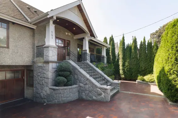141 East Windsor Road, North Vancouver For Sale - image 40