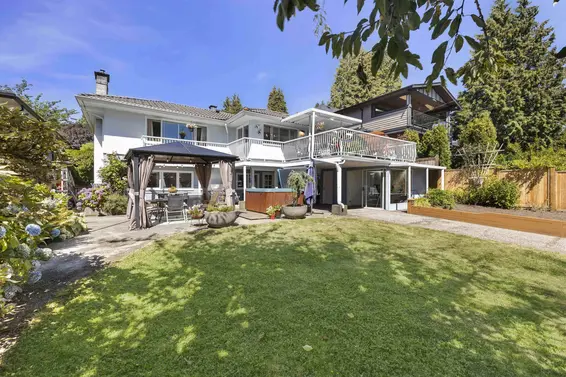 149 East 26Th Street, North Vancouver For Sale - image 2