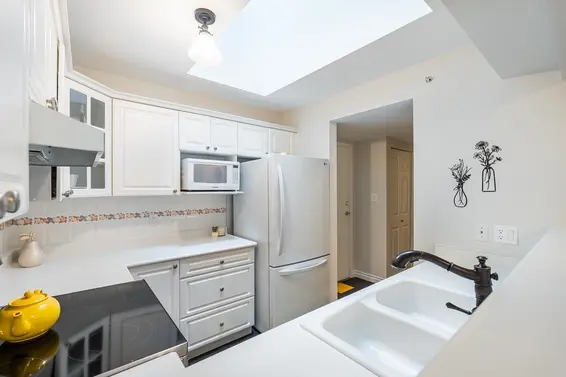 405 3658 Banff Court, North Vancouver For Sale - image 16