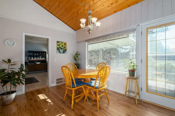 1317 East 17Th Street, North Vancouver For Sale - image 9