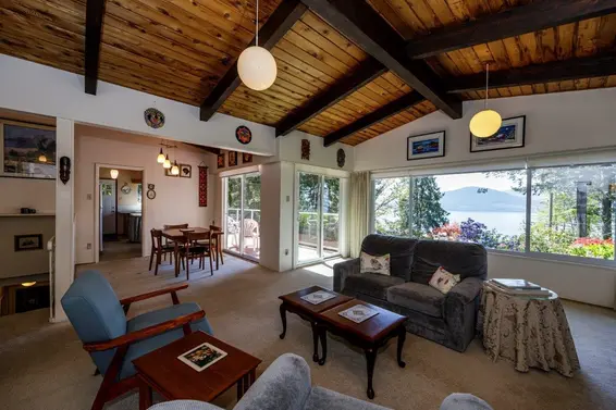 90 Oceanview Road, Lions Bay For Sale - image 11