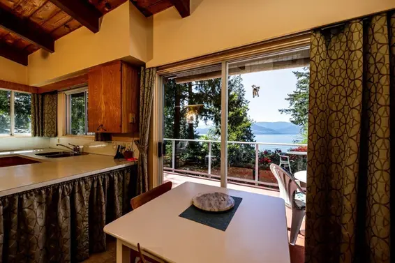 90 Oceanview Road, Lions Bay For Sale - image 14