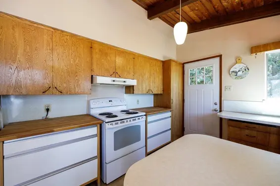 90 Oceanview Road, Lions Bay For Sale - image 16