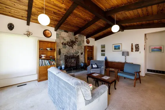 90 Oceanview Road, Lions Bay For Sale - image 9