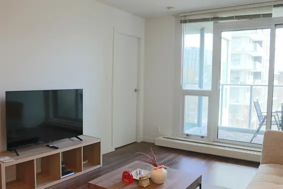 419 135 East 17th Street, North Vancouver For Sale - image 6