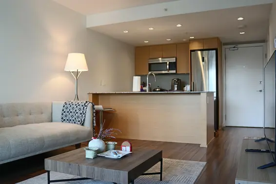 419 135 East 17th Street, North Vancouver For Sale - image 7