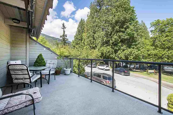 2105 Banbury Road, North Vancouver For Sale - image 7
