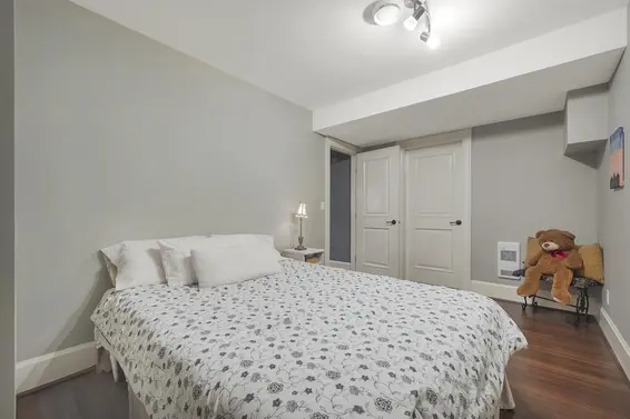 518 East 16th Street, North Vancouver For Sale - image 26