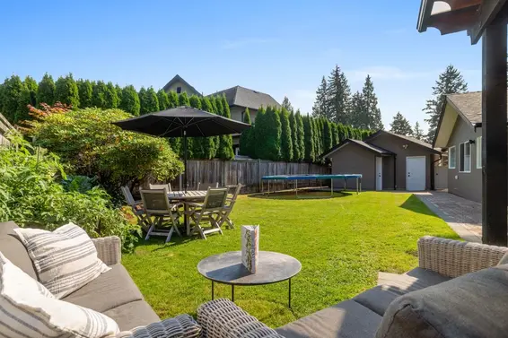 4168 Sunset Boulevard, North Vancouver For Sale - image 25